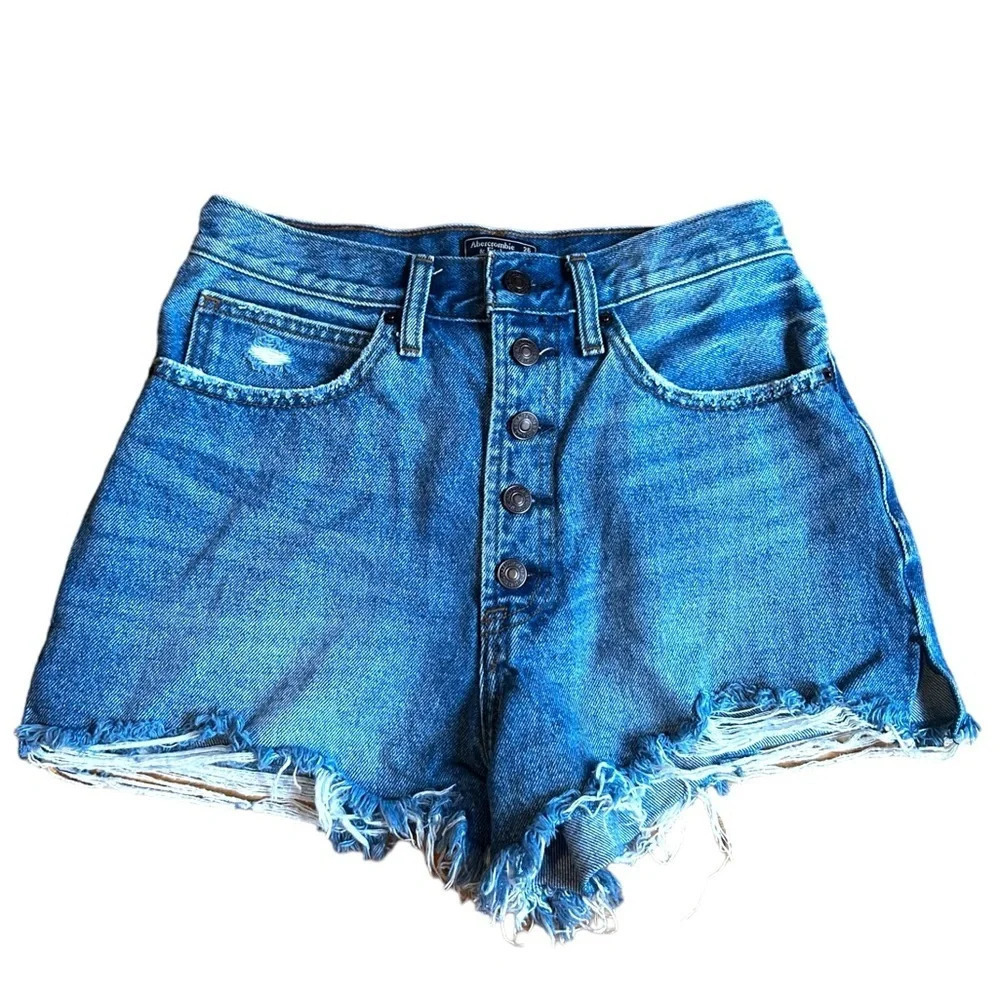 Abercrombie & Fitch natural rise short Medium Destroy Wash Button Fly 26/2